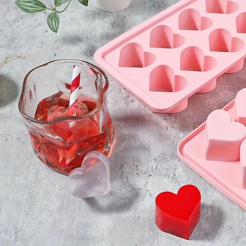 Stampo per cubetti di ghiaccio - Kitchen Gadgets Needed recensione e prezzo
